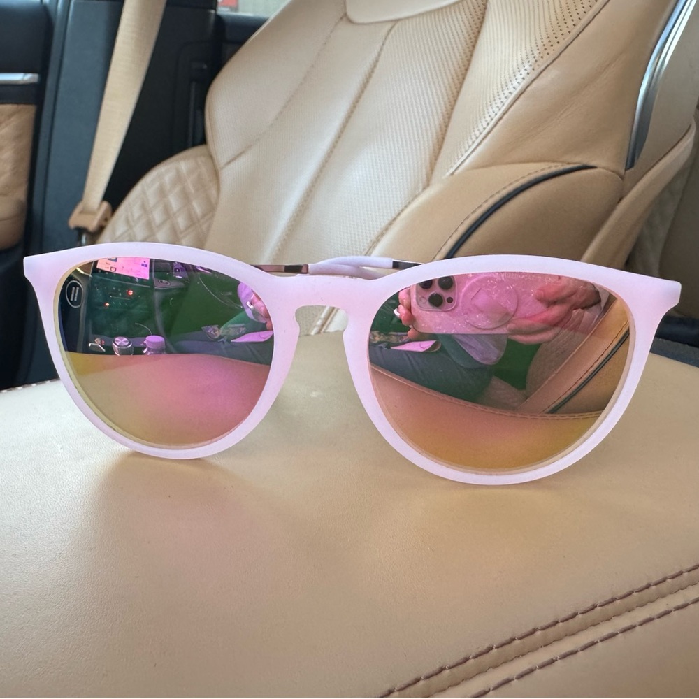 NEW Blenders North Park Polarized Sunglasses, Guava Queen